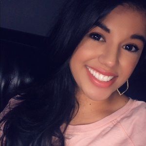 Meet your Posher, Marigrace